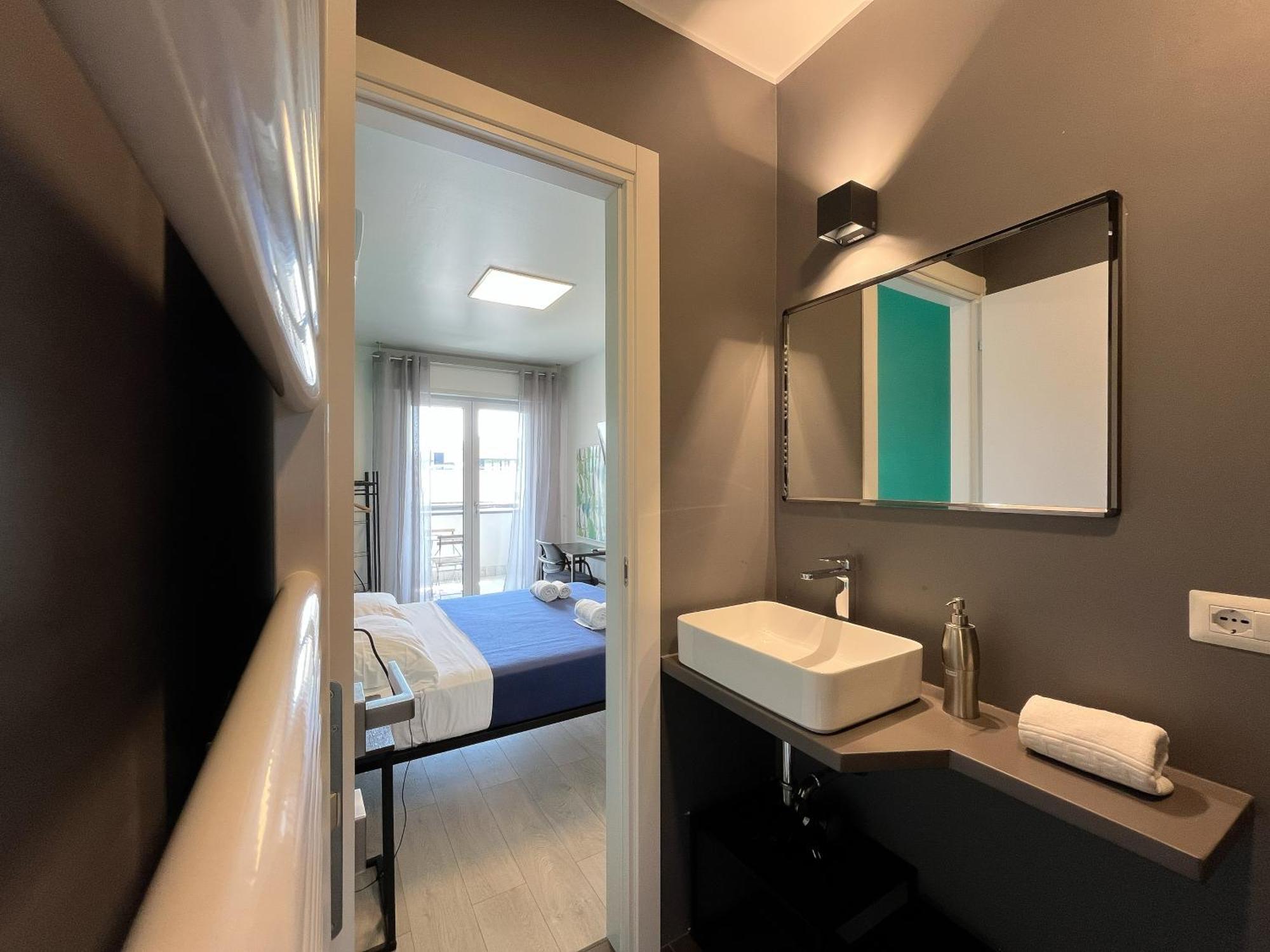 Rrrapido Colorful Rooms - Assago Exterior photo